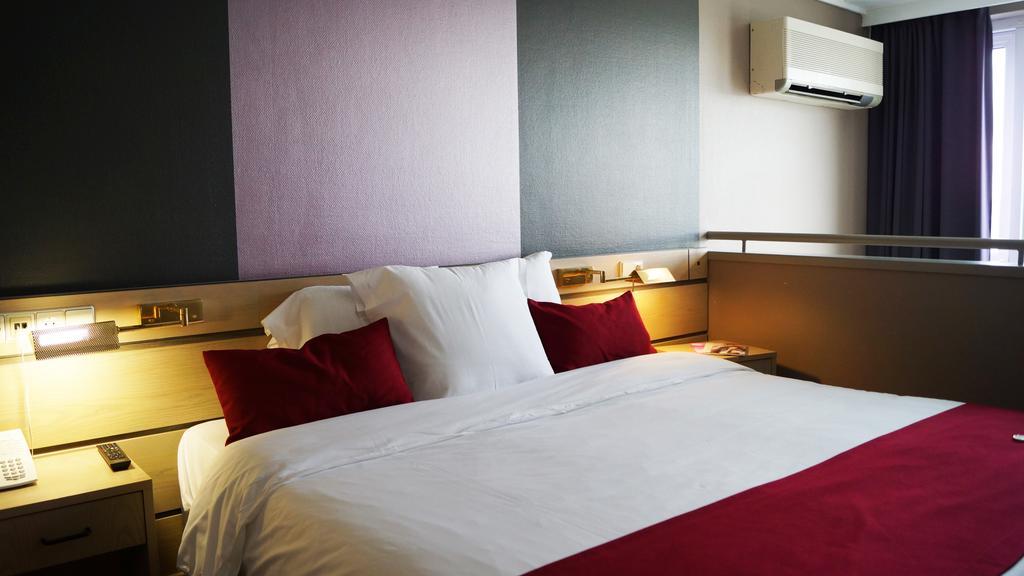 Hotel Olivier Strassen Kültér fotó
