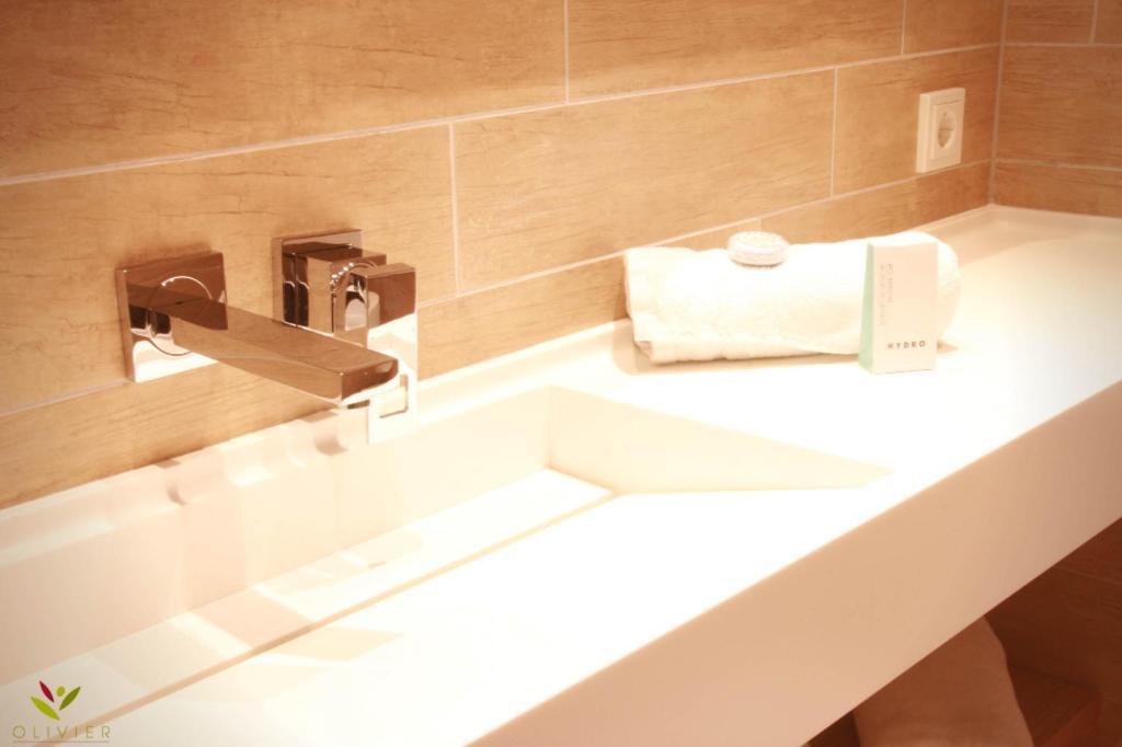 Hotel Olivier Strassen Szoba fotó